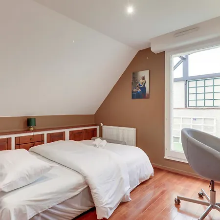 Duplex With Parking Appartement *